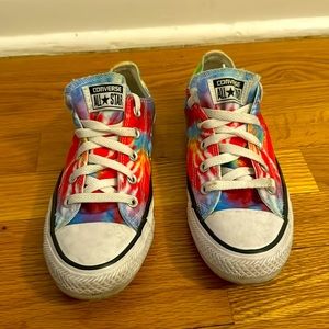 Tie dye converse